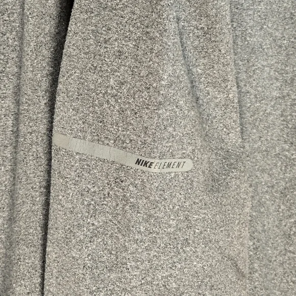 Nike Dri-Fit "Running" Reflective Training Sweatshirt - Picture 7 of 12